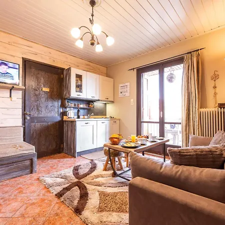 Agiaz Cozy 阿拉霍瓦